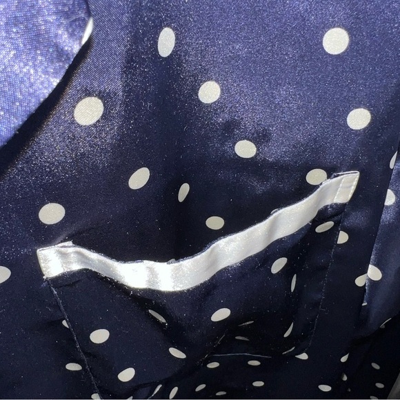 Victoria’s Secret Vintage Button Front Sleep Shirt Navy Polka Dotted Size Large - Picture 7 of 8